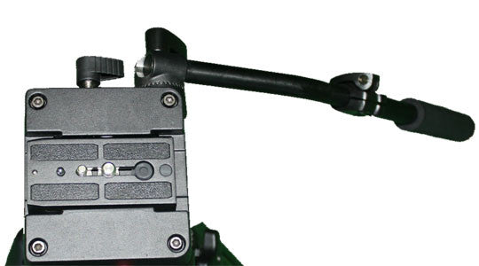 CobraCrane 501 Aluminum Tripod w/ fluid head